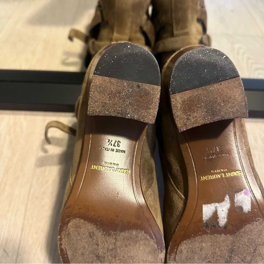 Saint Laurent Suede boots - Picture 7 of 7